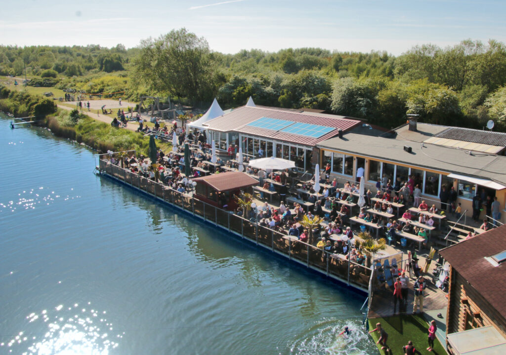 Bild von den Skiterrassen in Hoksiel